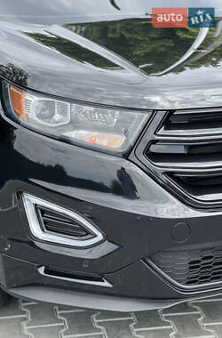 Внедорожник / Кроссовер Ford Edge 2015 в 