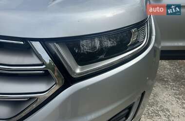 Внедорожник / Кроссовер Ford Edge 2015 в 