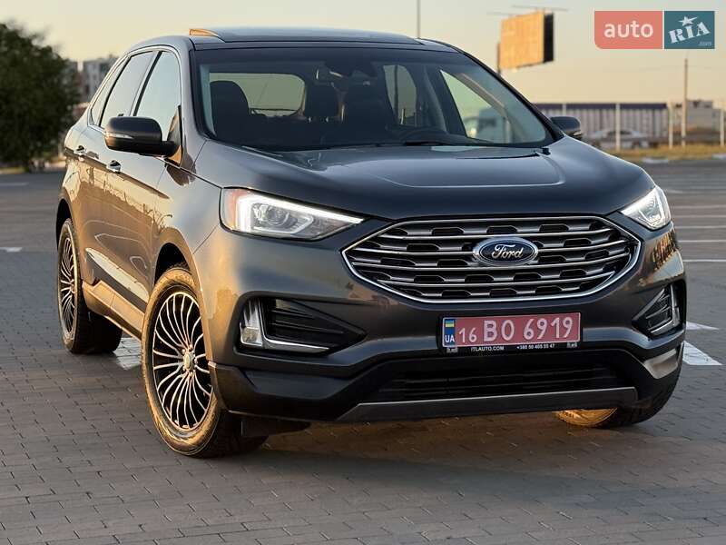 Внедорожник / Кроссовер Ford Edge 2020 в 