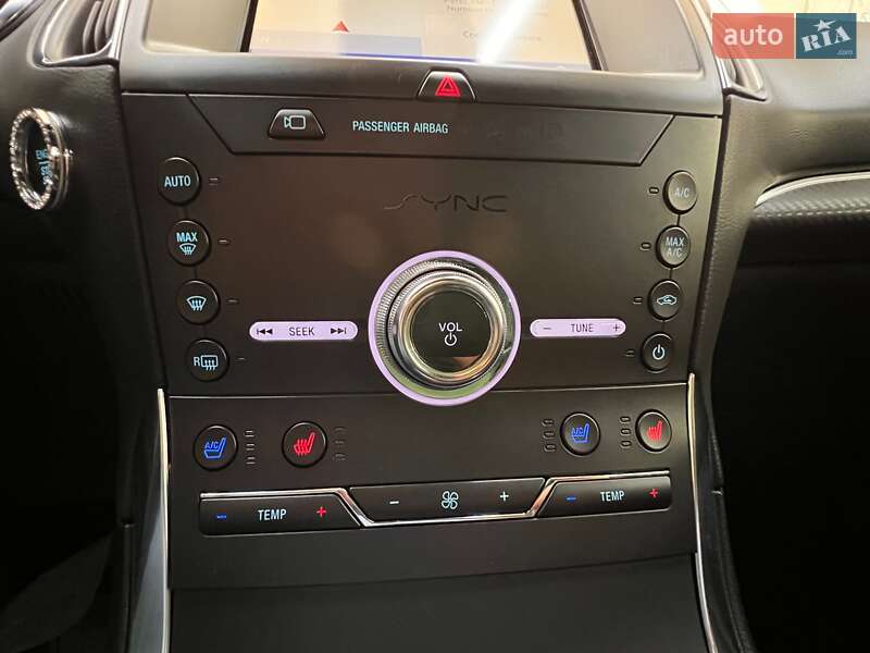 Внедорожник / Кроссовер Ford Edge 2020 в Киеве