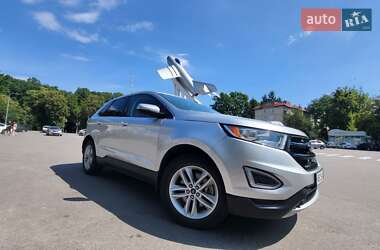 Внедорожник / Кроссовер Ford Edge 2017 в 