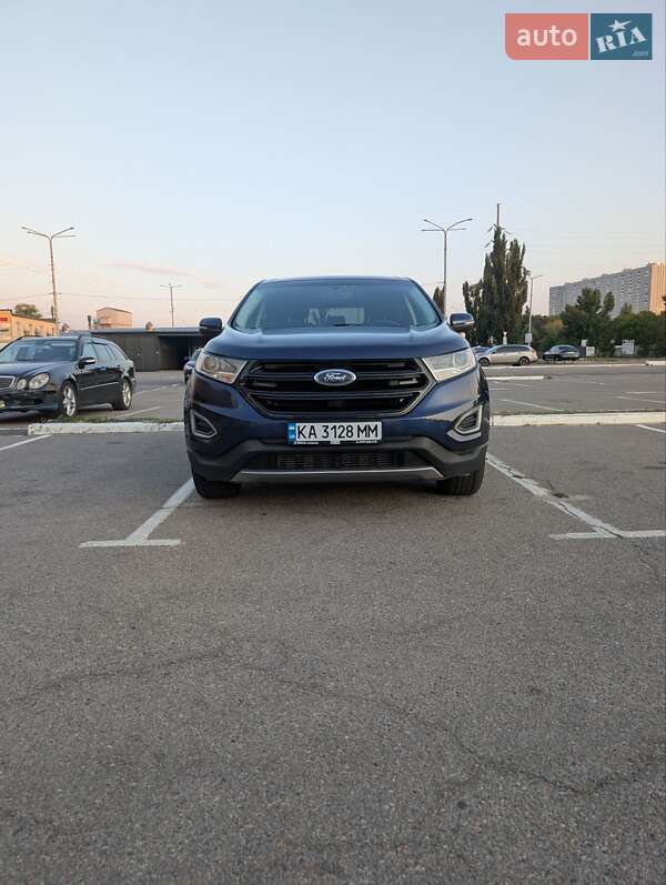 Позашляховик / Кросовер Ford Edge 2016 в Києві