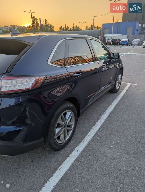 Позашляховик / Кросовер Ford Edge 2016 в Києві