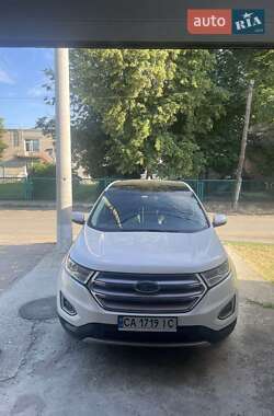 Внедорожник / Кроссовер Ford Edge 2015 в 