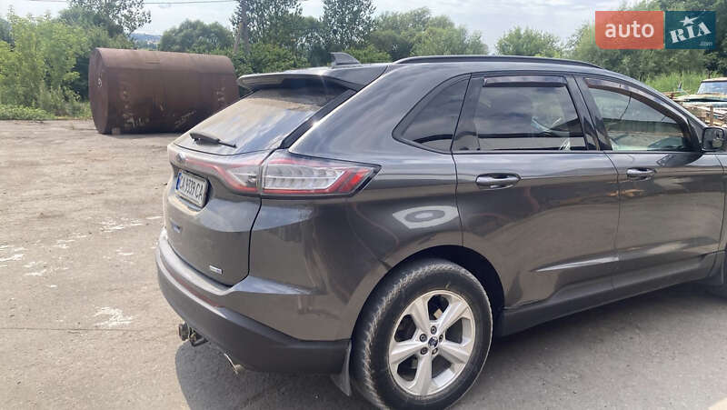 Внедорожник / Кроссовер Ford Edge 2016 в Золочеве