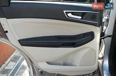 Внедорожник / Кроссовер Ford Edge 2021 в 