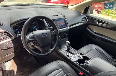 Внедорожник / Кроссовер Ford Edge 2018 в 
