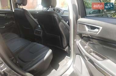 Внедорожник / Кроссовер Ford Edge 2015 в 
