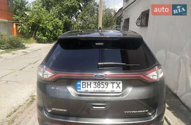 Внедорожник / Кроссовер Ford Edge 2015 в 