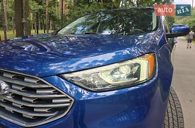 Внедорожник / Кроссовер Ford Edge 2022 в 