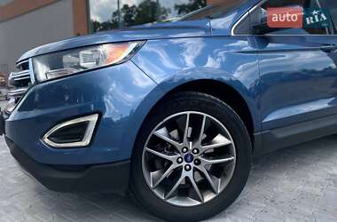 Внедорожник / Кроссовер Ford Edge 2018 в 