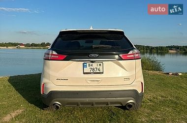 Внедорожник / Кроссовер Ford Edge 2019 в Вараше
