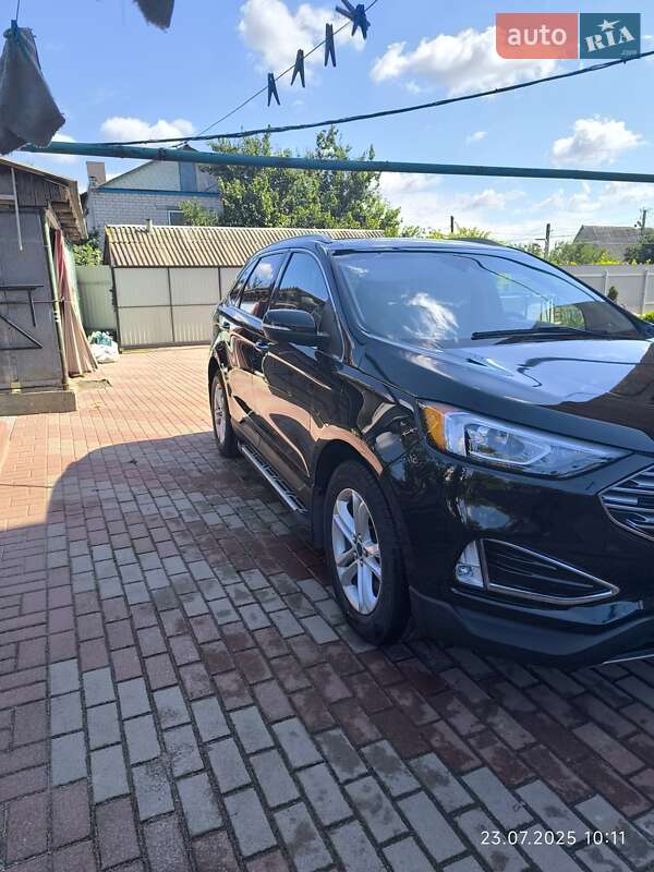Внедорожник / Кроссовер Ford Edge 2020 в Каневе