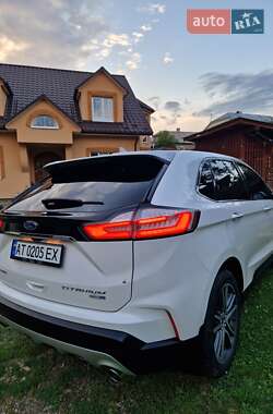 Внедорожник / Кроссовер Ford Edge 2019 в 