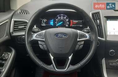 Внедорожник / Кроссовер Ford Edge 2018 в 