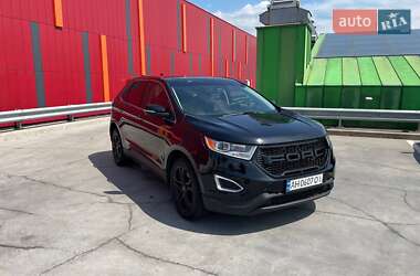 Внедорожник / Кроссовер Ford Edge 2018 в 