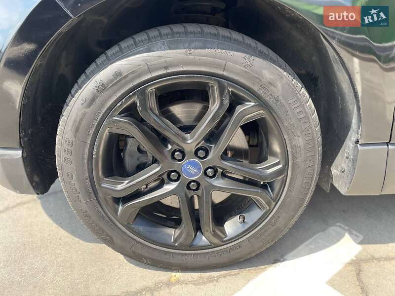 Внедорожник / Кроссовер Ford Edge 2018 в Киеве