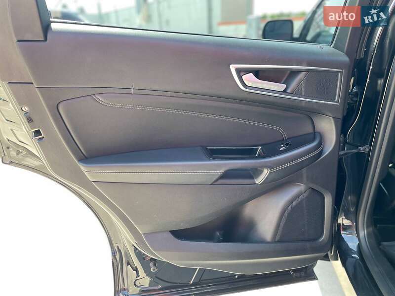 Внедорожник / Кроссовер Ford Edge 2018 в Киеве