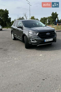 Внедорожник / Кроссовер Ford Edge 2018 в 
