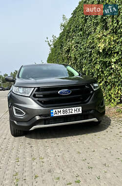 Внедорожник / Кроссовер Ford Edge 2018 в 