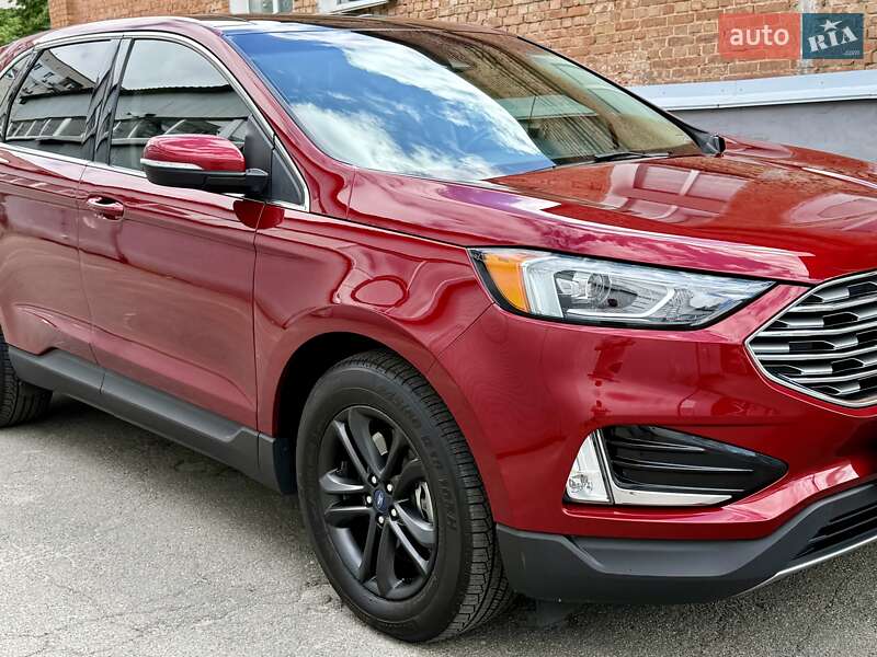 Позашляховик / Кросовер Ford Edge 2019 в Києві