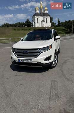 Позашляховик / Кросовер Ford Edge 2018 в 