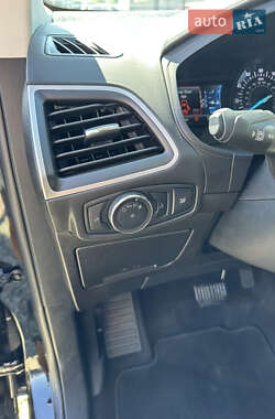 Внедорожник / Кроссовер Ford Edge 2022 в 