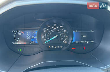Внедорожник / Кроссовер Ford Edge 2022 в 