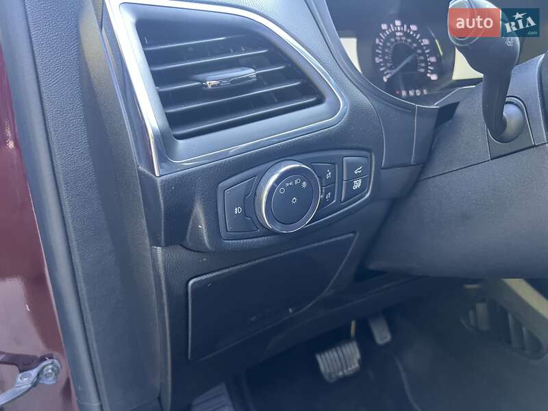 Внедорожник / Кроссовер Ford Edge 2022 в Ровно