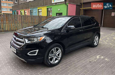 Внедорожник / Кроссовер Ford Edge 2018 в 