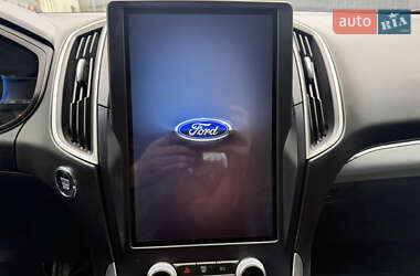 Внедорожник / Кроссовер Ford Edge 2021 в 