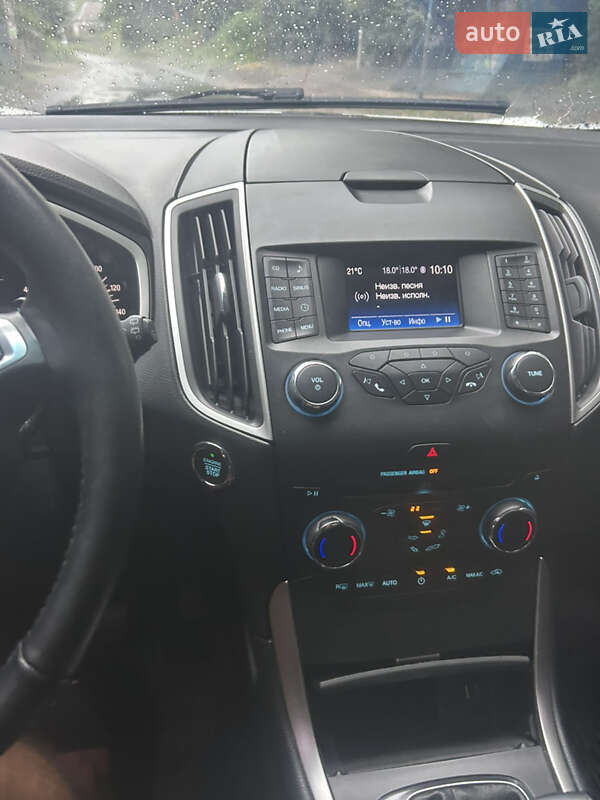 Внедорожник / Кроссовер Ford Edge 2016 в Днепре