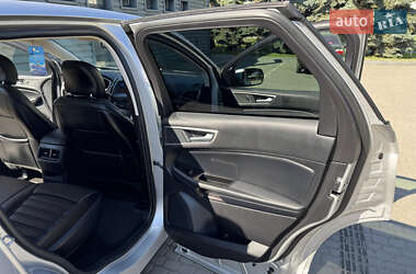 Внедорожник / Кроссовер Ford Edge 2018 в 