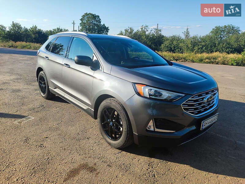 Внедорожник / Кроссовер Ford Edge 2021 в 