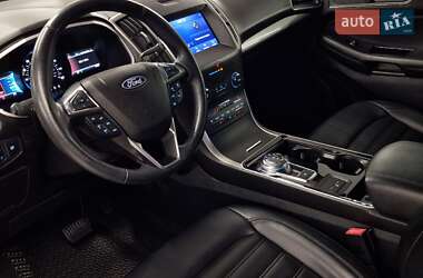 Внедорожник / Кроссовер Ford Edge 2020 в 
