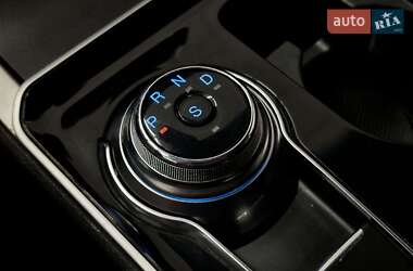 Внедорожник / Кроссовер Ford Edge 2020 в 