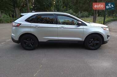 Внедорожник / Кроссовер Ford Edge 2017 в 