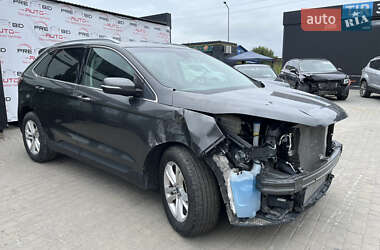 Внедорожник / Кроссовер Ford Edge 2019 в 