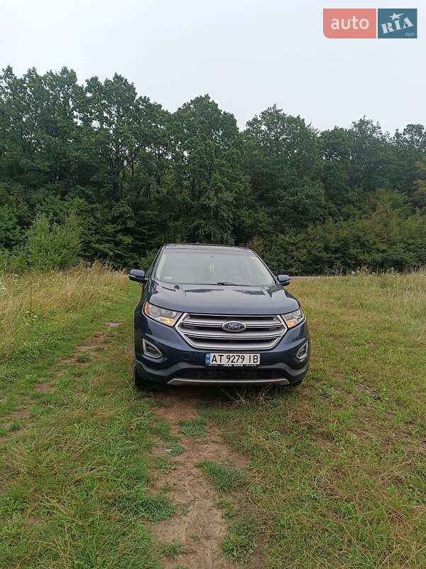 Внедорожник / Кроссовер Ford Edge 2017 в 