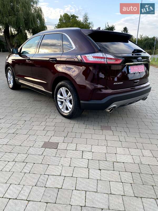 Внедорожник / Кроссовер Ford Edge 2019 в Владимире