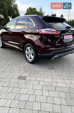 Внедорожник / Кроссовер Ford Edge 2019 в 