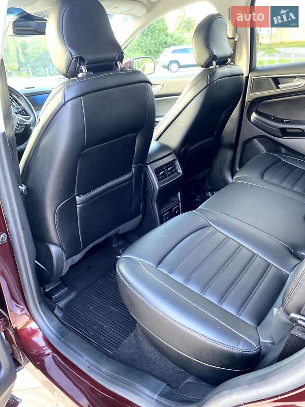 Внедорожник / Кроссовер Ford Edge 2019 в Владимире