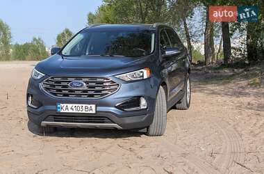 Внедорожник / Кроссовер Ford Edge 2018 в 