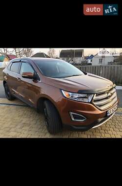 Внедорожник / Кроссовер Ford Edge 2016 в 