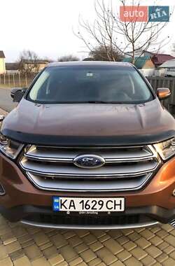 Внедорожник / Кроссовер Ford Edge 2016 в 