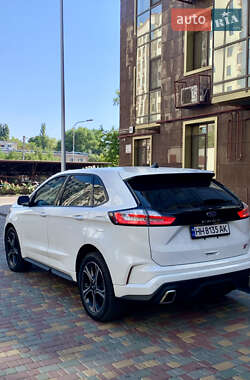 Внедорожник / Кроссовер Ford Edge 2021 в 
