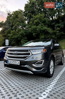 Внедорожник / Кроссовер Ford Edge 2016 в 