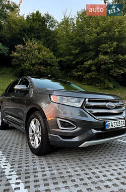 Внедорожник / Кроссовер Ford Edge 2016 в 