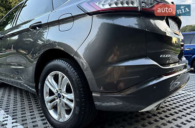 Внедорожник / Кроссовер Ford Edge 2016 в 