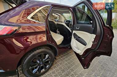 Внедорожник / Кроссовер Ford Edge 2019 в 